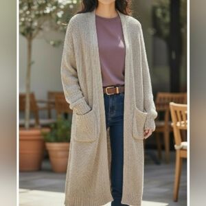 moon & madison Light Gray Knit Cardigan